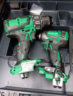 Cordless 80volt Battery 18inch CHAINSAW BY GREENWORKS 