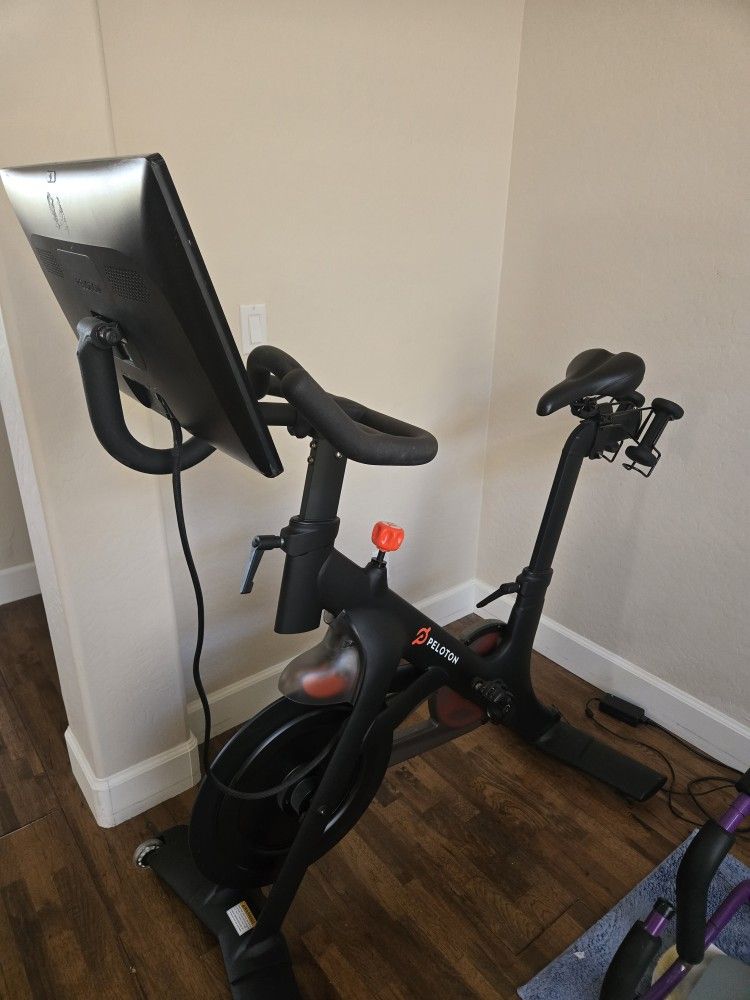 Stationary Bike