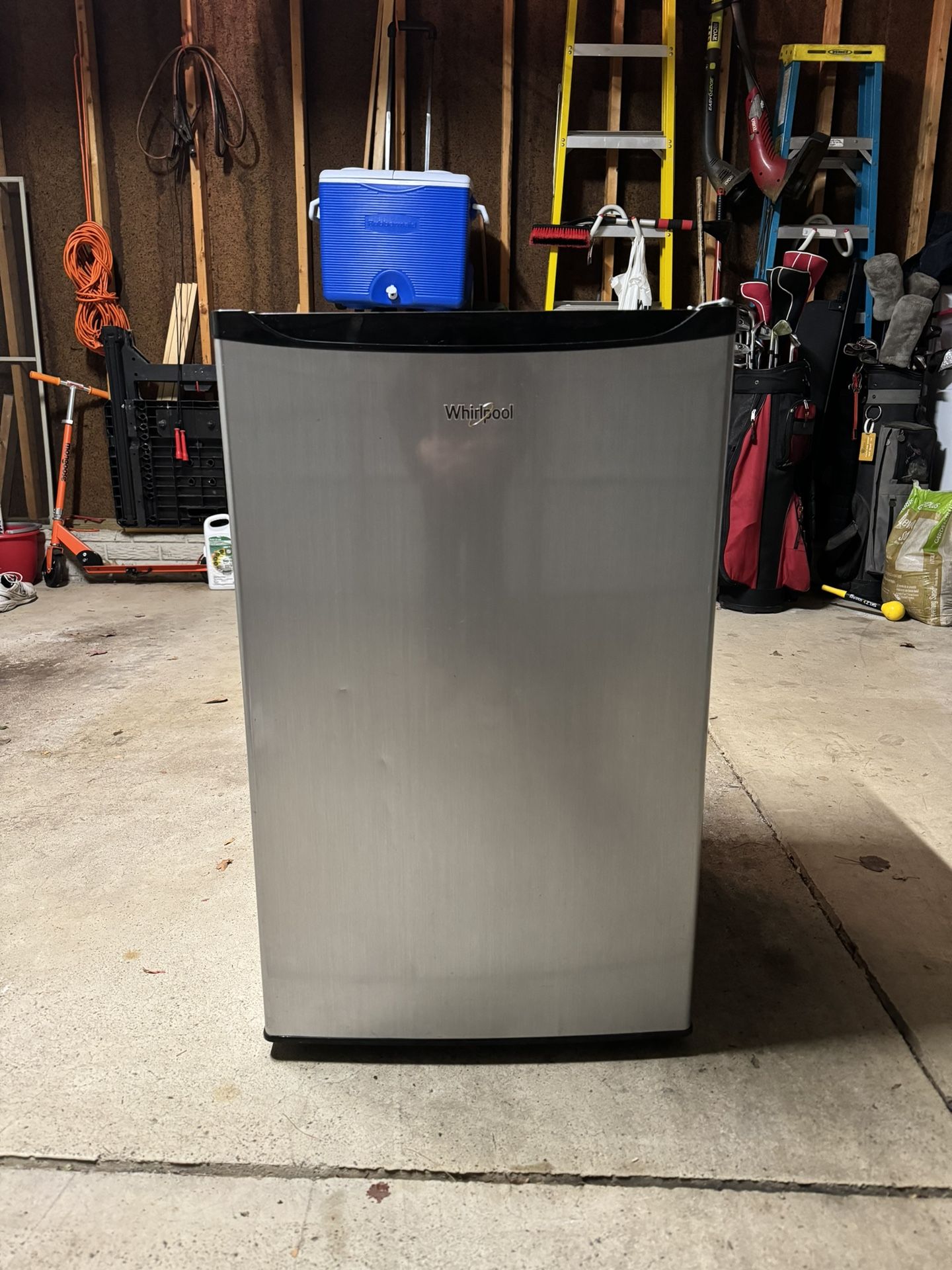 Whirlpool Mini Fridge