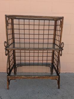 Plant stand