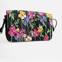 Vera Bradley Quilted Floral Wildflower Garden Print Turnlock Crossbag