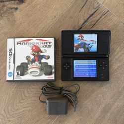 Nintendo Ds Lite With Charger And Game