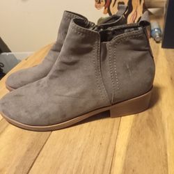 Women's Boots Size 10 
