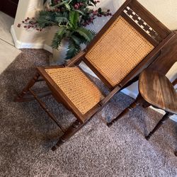 Antique Rocking Chair 