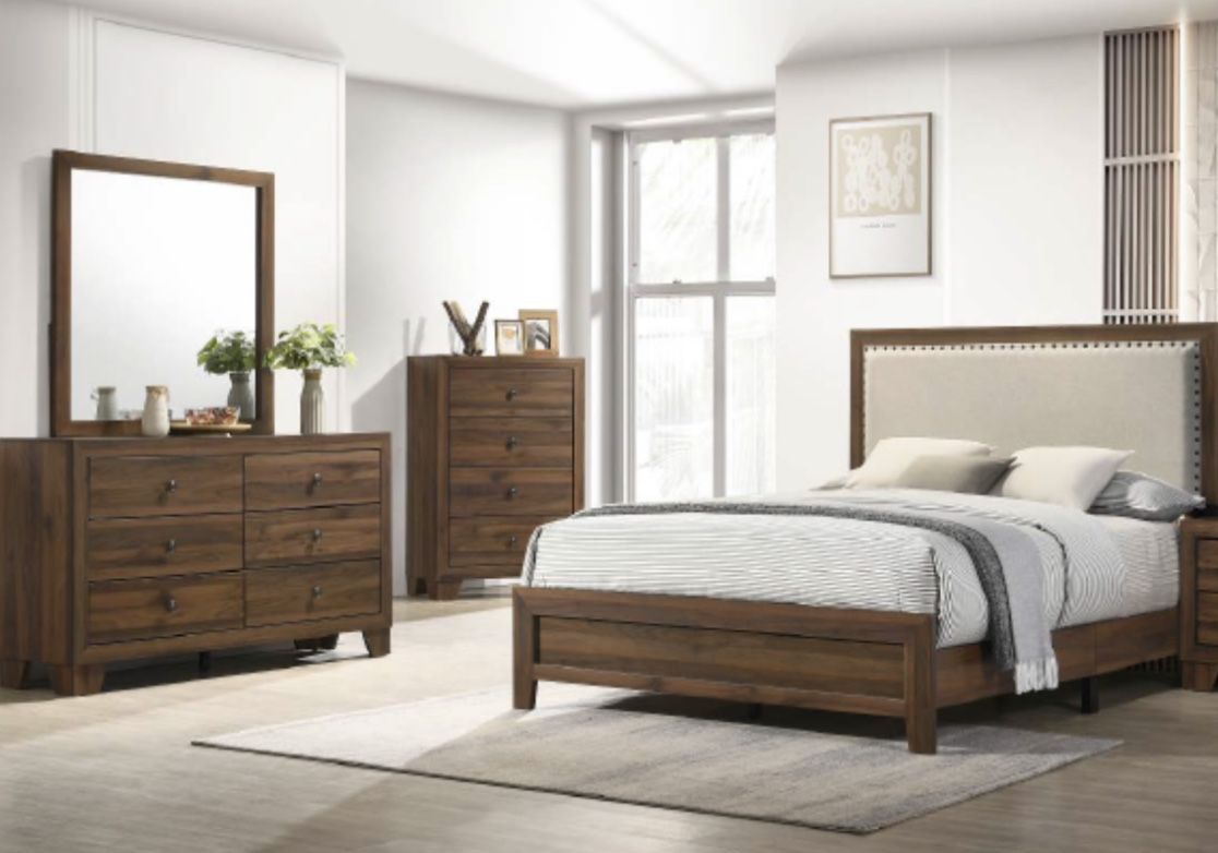 Bedroom Set 4pc Not Including Mattress