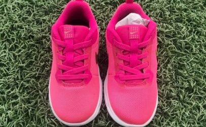 Kids Nike air max shoes