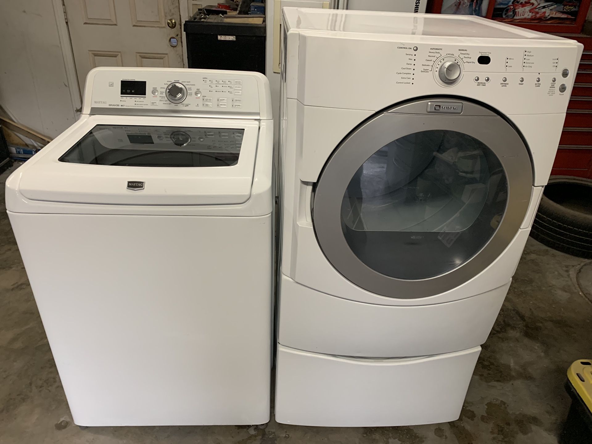 Maytag washer and front load gas dryer with pedestal