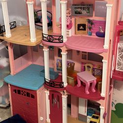 Doll House