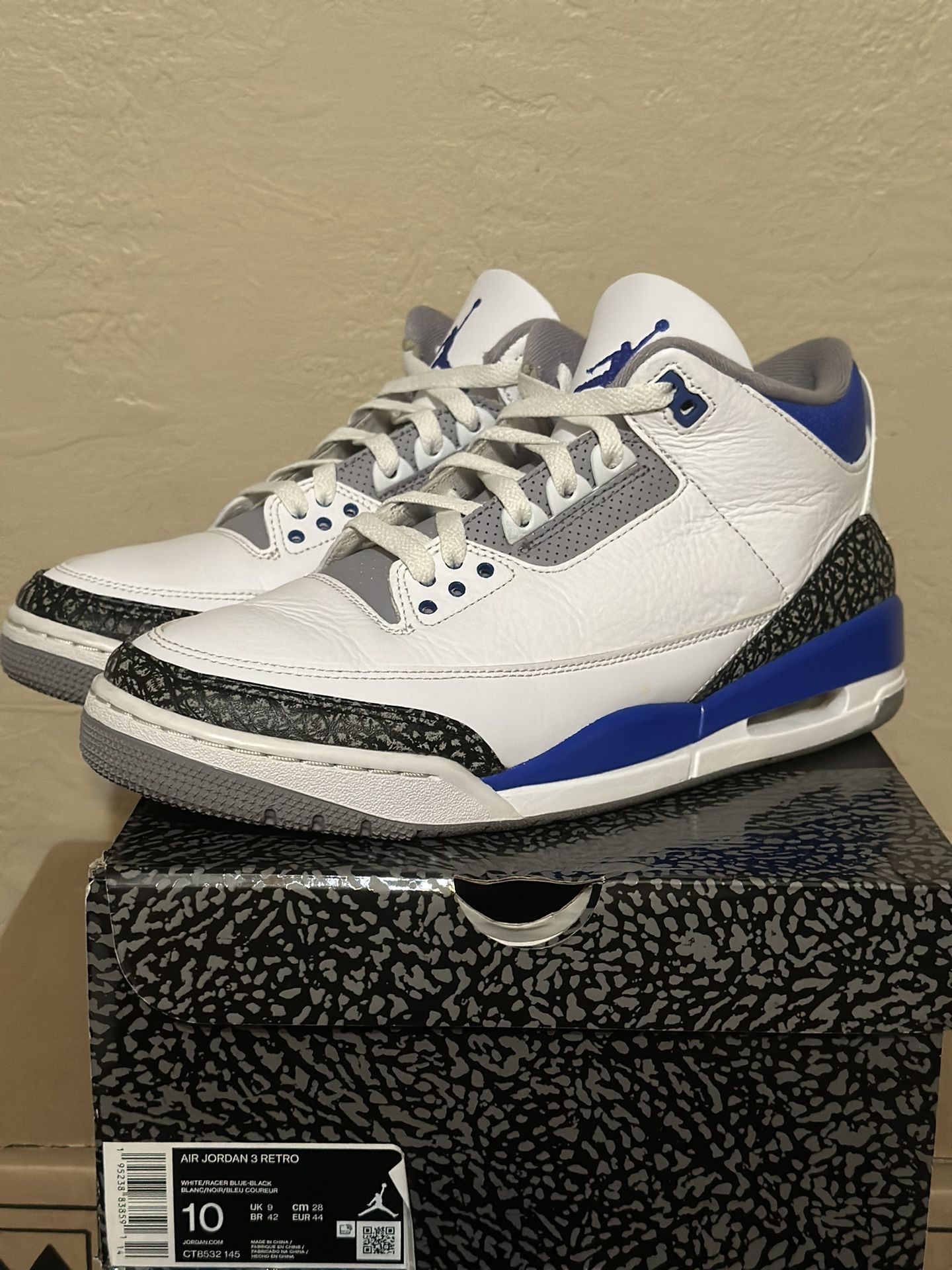 2021 AIR JORDAN RETRO “Racer Blue” Sz10 - Main Image