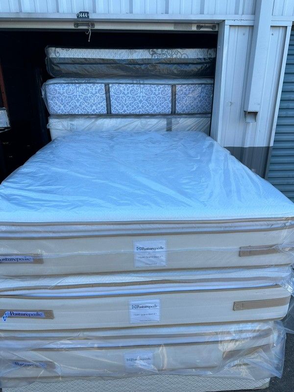 Queen Size Mattress And Box Spring