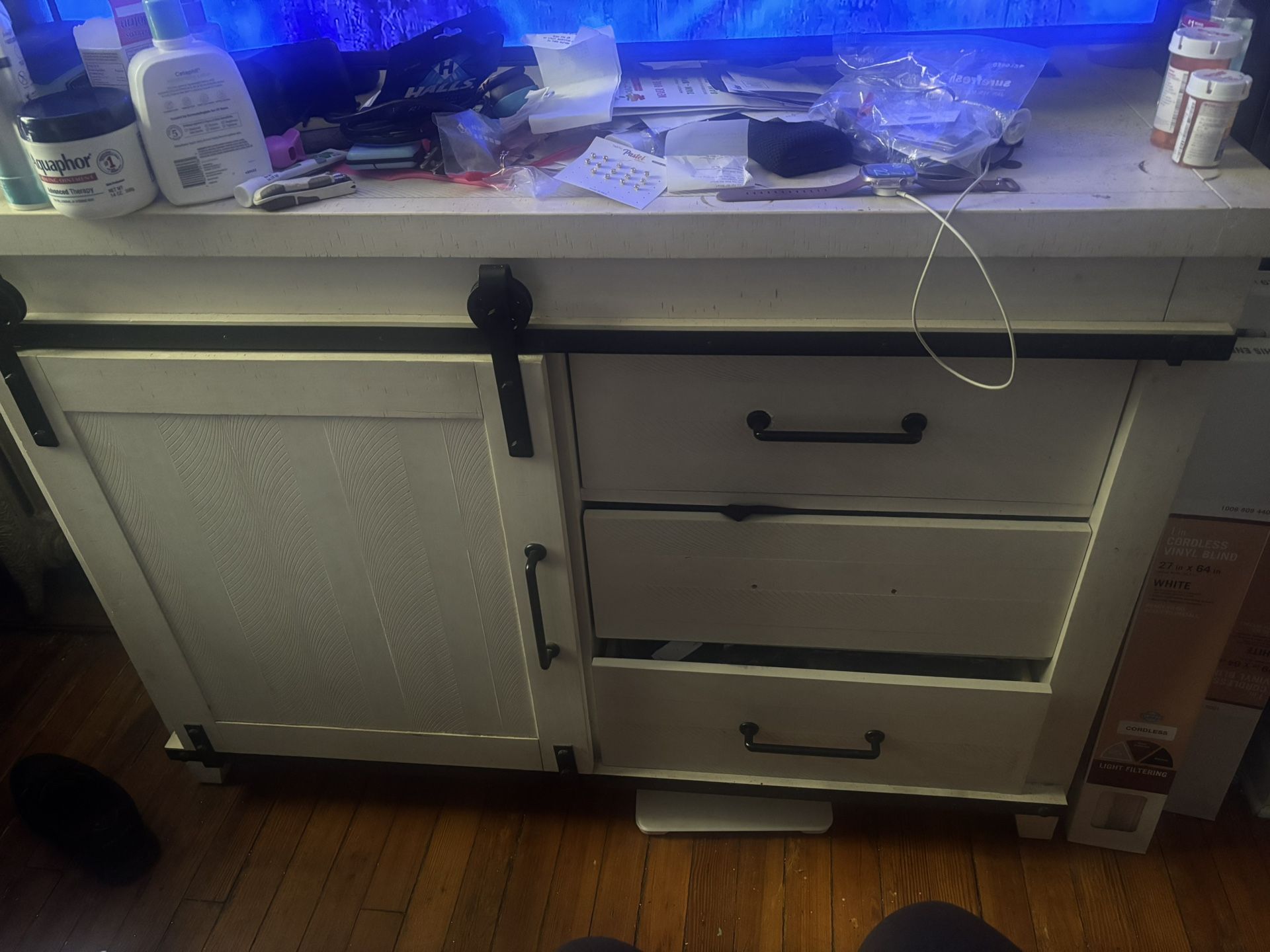 Dresser