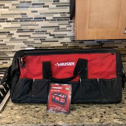 Husky 24 in. 16 Pocket Zippered Tool Bag