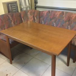 Kitchen Table and Corner Bench