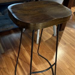 Wooden Bar Stool 