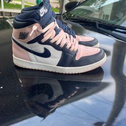 9 1/12 Jordan 1 Woman’s 