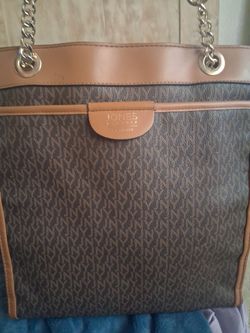 JONES NEW YORK SIGNATURE
