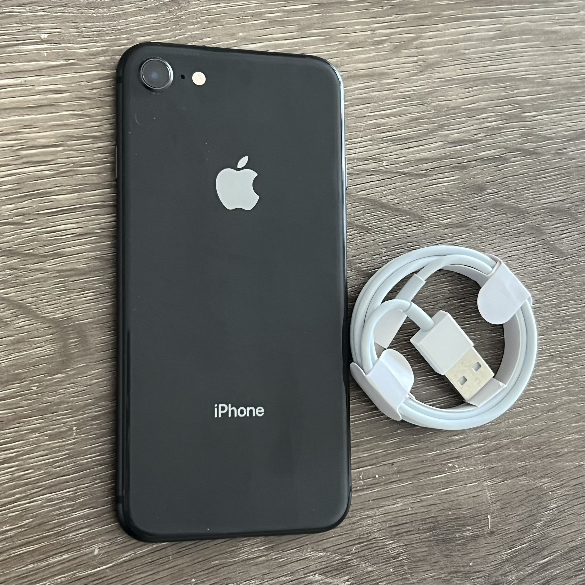 Apple iPhone 8 64GB Unlocked Space gray 