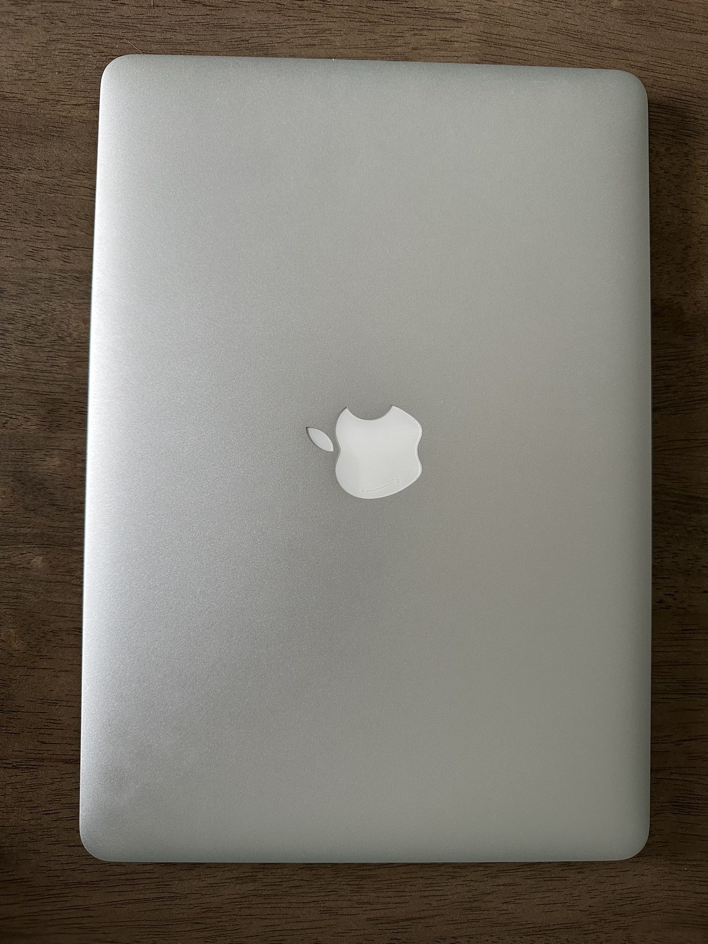 Apple MacBook Air With Case