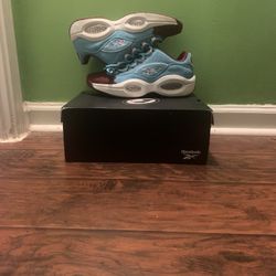 Reebok Question Low “Phillies”