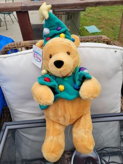 Christmas Pooh Bear