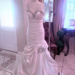 New satin pleaded wedding mermaid gown