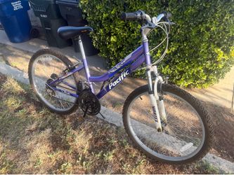 Pacific Mountain bike in good shape