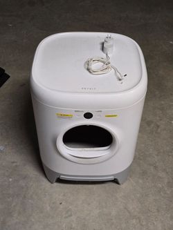 Petkit automatic litter box