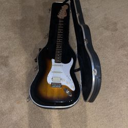 Electric Guitar With Amp And Case In Good Conditions 