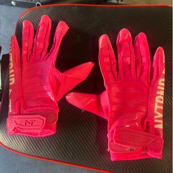 2 pairs of football gloves size M for wide receiver and running backs