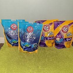 2 Deep Clean 44paks/2 Oxi Clean 42paks Arm And Hammer 