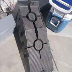 Pair of rhino car ramps