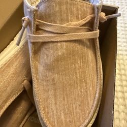 HeyDude Wendy Sz 6 Sparkling Rose Gold