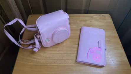 Fujifilm Instax Mini 7+ with Case and Photo Album