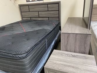 Grey or white bedroom set twin -king available was $1299 at Mor and Wayfaire our deal $699 can deliver