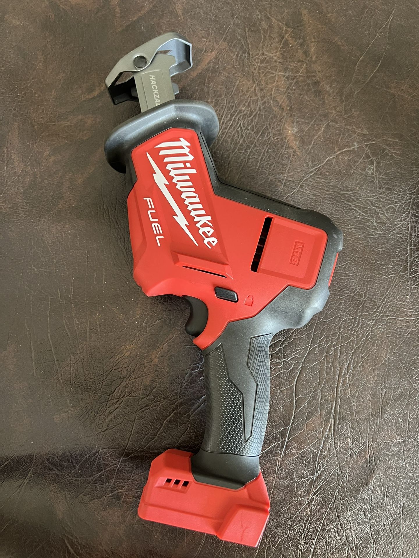 Milwaukee M18 Fuel Hacksaw