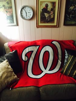 Washington nationals throw blanket