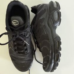 Nike Tn Men’s Size 9