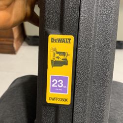 Dewalt 23 Gage Nail Gun 