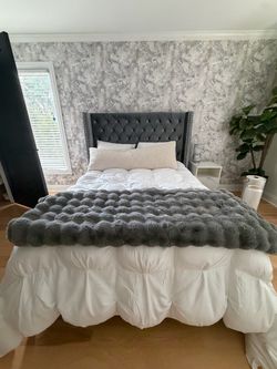 Complete Luxury Full Bed Set – Brand New / Never Used!