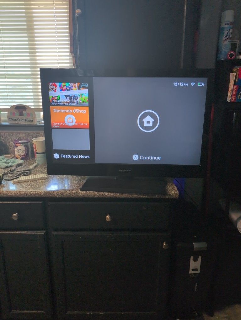 32inch Emerson Tv