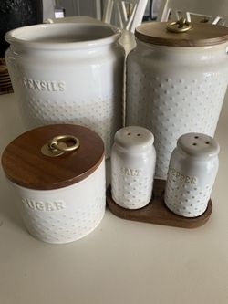 Kitchen Canisters