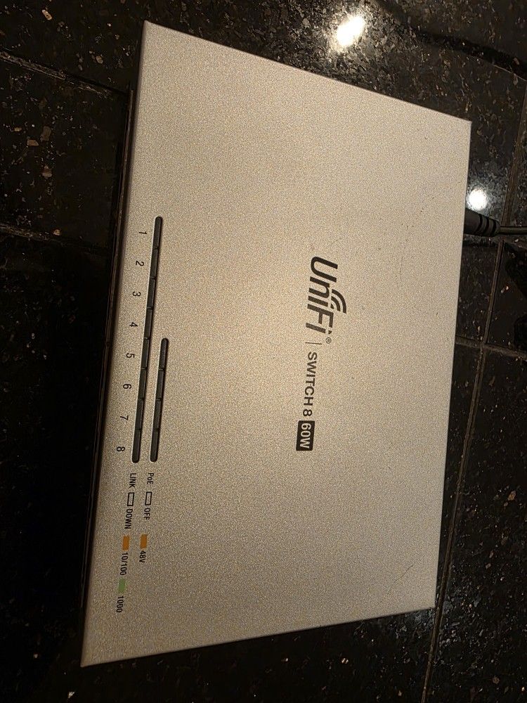 Ubiquiti US-8 Unifi Switch,Silver ($138

new)