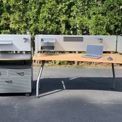 Modern Desk