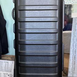 SKB Hardware Coffin Case 