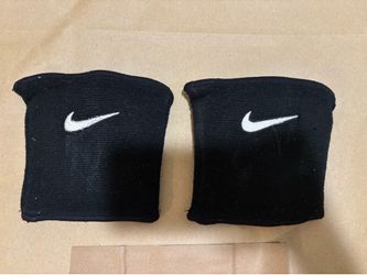Nike volleyball knee pads