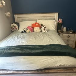 Queen Size Bed Frame 