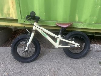 Cleary Starfish Balance Bike