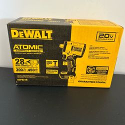 $130 NEW DEWALT Compact Impact Wrench 1/2” with Hog Ring Anvil (TOOL-ONLYl) Model DCF921B - 20-Volt