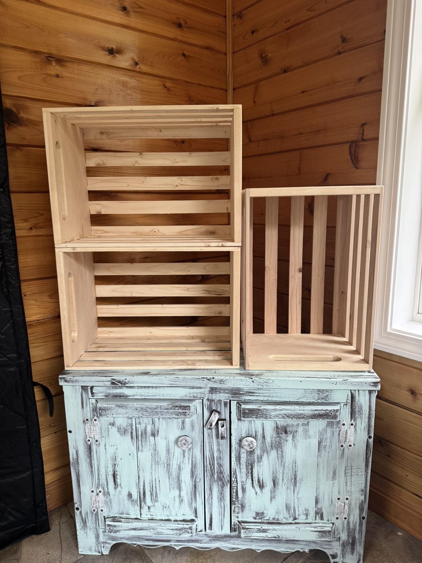 Farmhouse-style Wood Crates