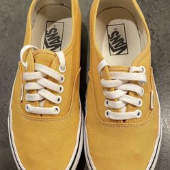 Authentic Lace-Up Vans - Unisex - Yellow - Men’s Size 6.5